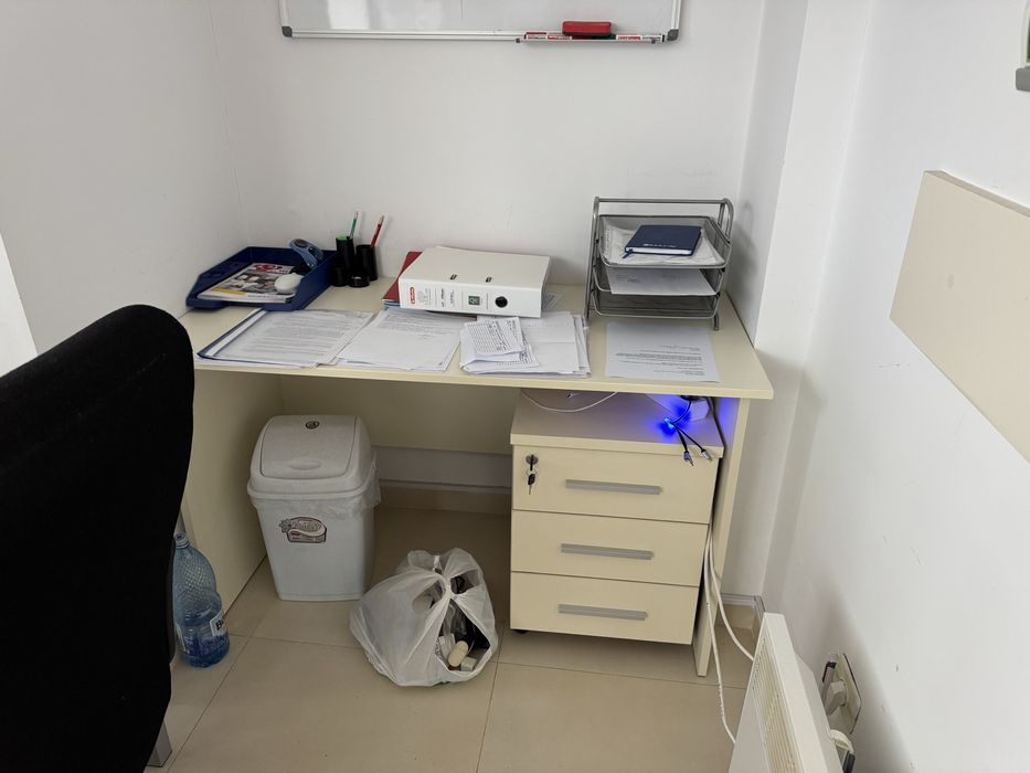 Vand mobilier de birou! Super Oferta!