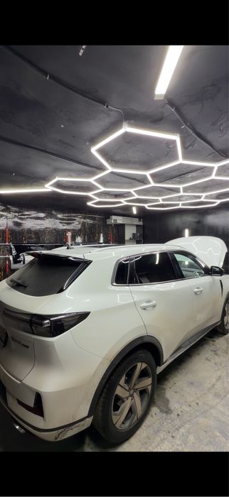 Готовый гараж в аренду для детейлинга