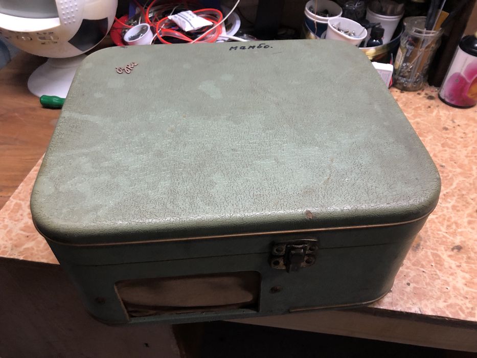 Ролков магнетофон “МАМБО”