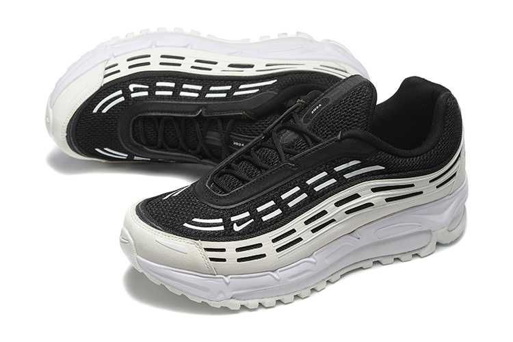 Продавам нови маратонки Nike Air Max TL 2.5 Comme des Garçons Homme Plus