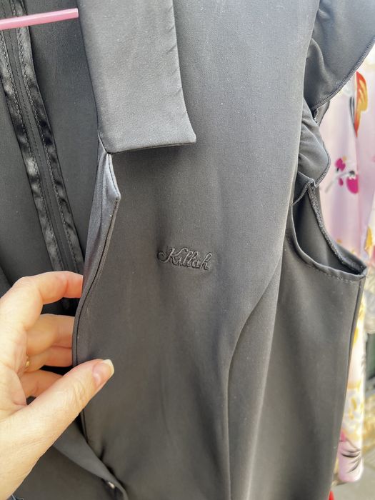 Salopeta Killah neagra, bluza neagra dantela si mov catifea universala