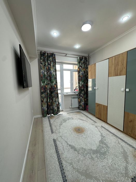 Продается евродвушка в К7 Фамили