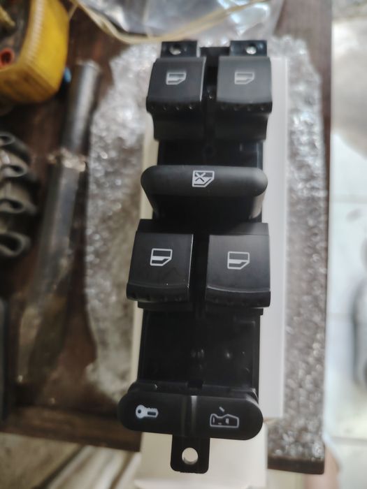 Копчета за стъкла:Seat golf.