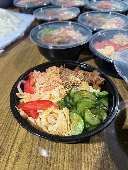 Иссик ва мазали овкат етказиб бериш хизмати