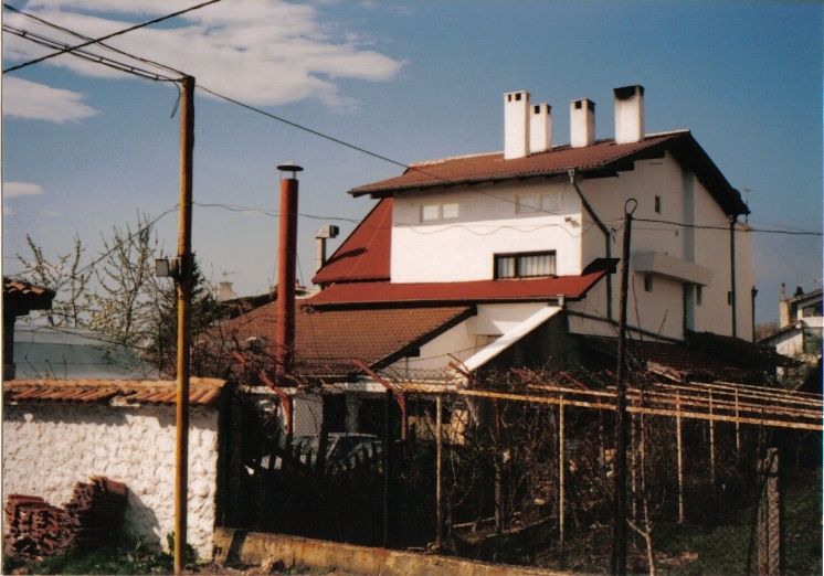 Продава се Хотел в к.к. Св.Св. Константин и Елена - 1000 кв.м за 1350 €/кв.м - Снимка #2