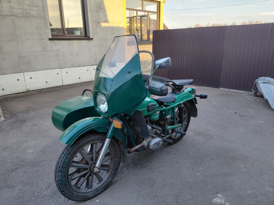Продам мотоцикл урал.