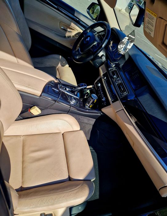 BMW f10 520d  prețul este fix!!!