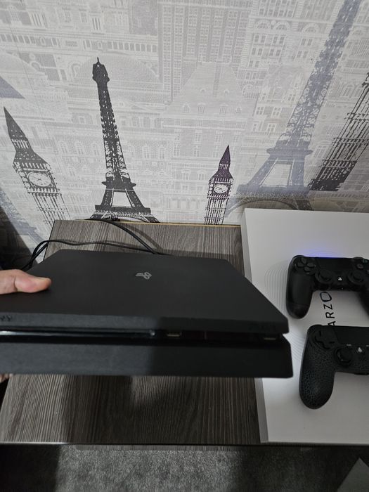 Play Station 4 (PS4). Onlayn akkaunt bilan