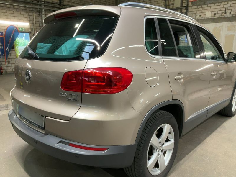 Volkswagen Tiguan 2.0 TDI Track & Style 4Motion 2011