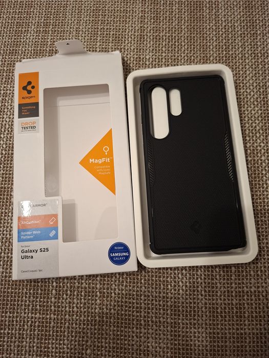 Husa MagSafe Spigen Mag Armor Samsung Galaxy S25 Ultra Neagră Nouă
