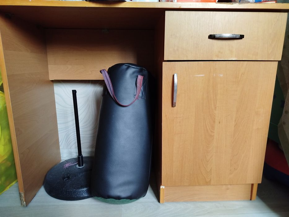 Продается парта,