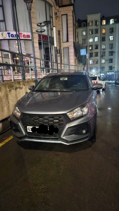 Lada Vesta 2019 benzinda yurgan