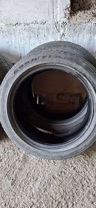 Продам автошины Goodyear