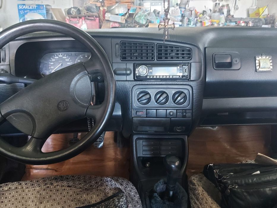 Продаю Golf dizel 1,9