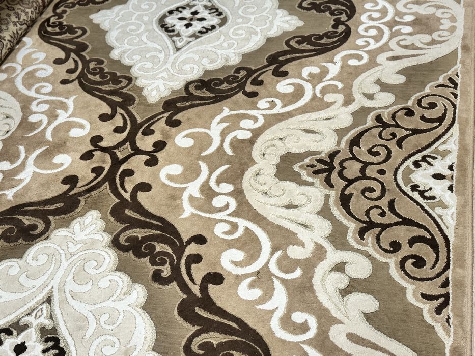 Продам ковер 2*3 метра