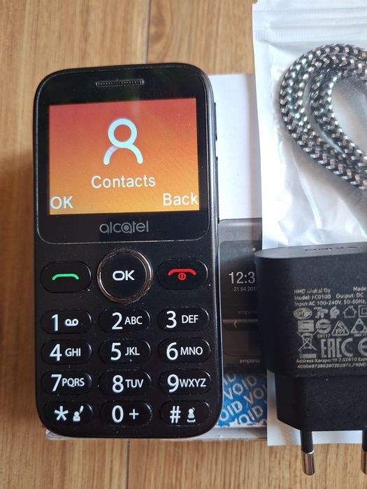 Top telefon seniori Alcatel ,meniu engleza.