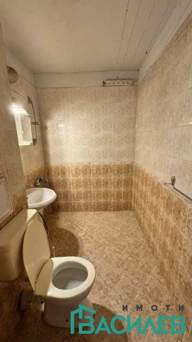 Продава 2-СТАЕН град София, Полигона