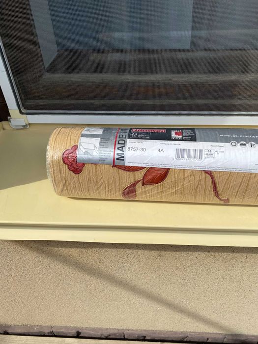 Обои флизелиновые