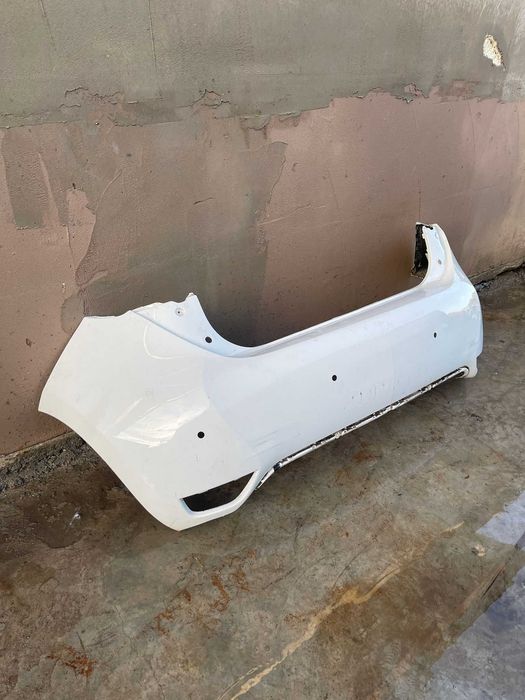 Bară spate Renault Zoe 2013–2019 – originală, culoare albă