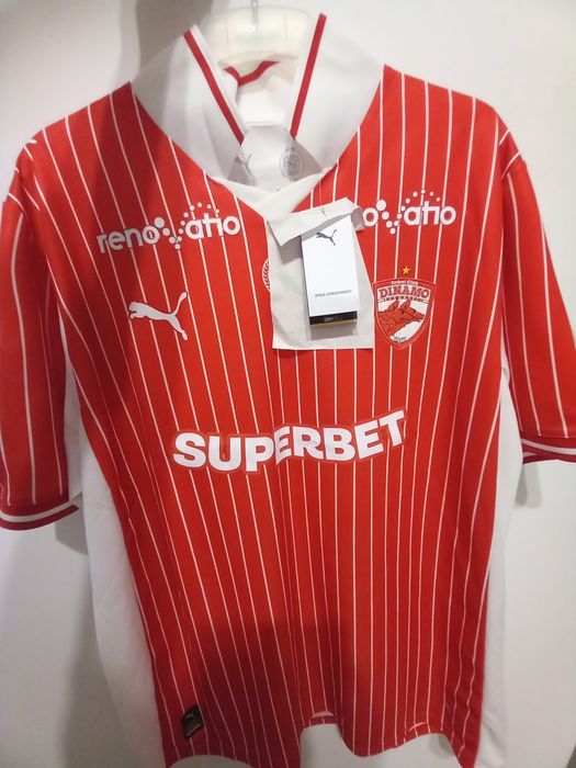 Vând tricou oficial de joc acasă Dinamo București 25/26