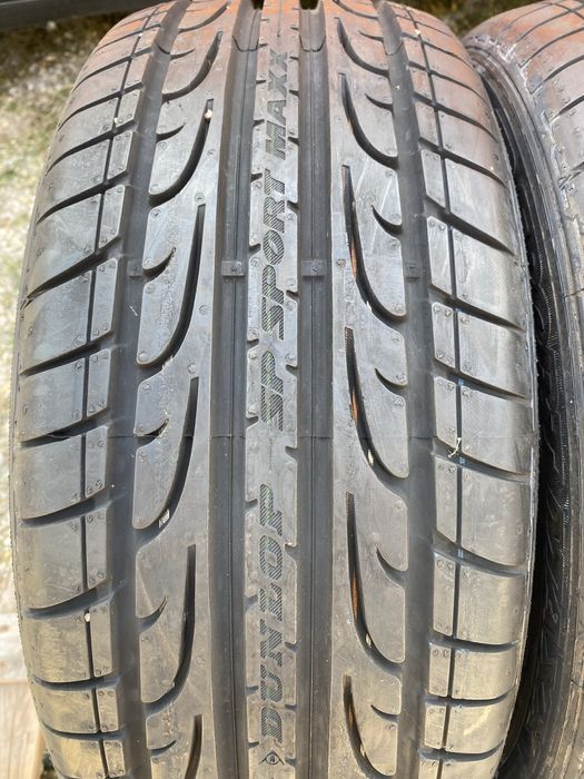 215/45/16 Dunlop  Летни