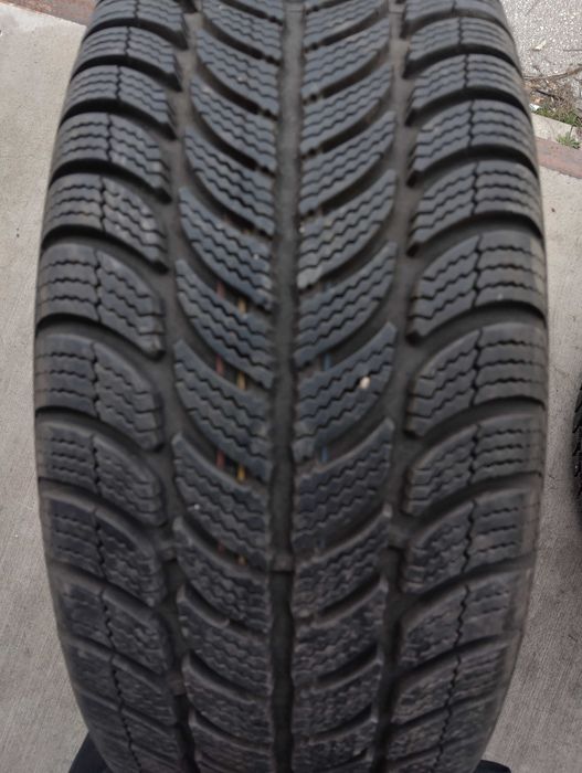 Десен  стоп за голф 4 комби и гуми 16 и17