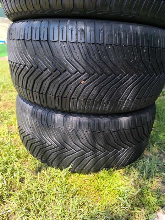 Michelin CrossClimate 2  245/40/18