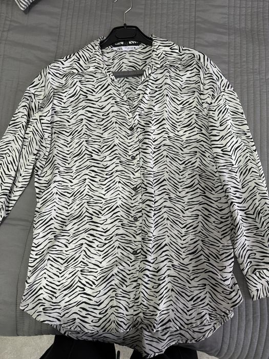 Рубашка Zara………………