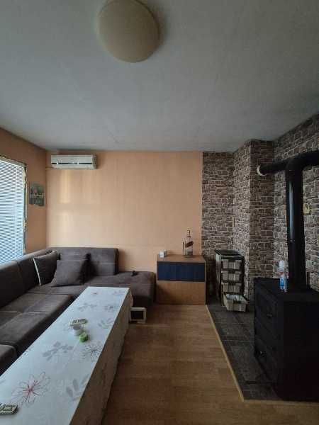 Продава се Четиристаен апартамент в Пловдив, Коматево - 86 кв.м за 653 €/кв.м - Снимка #2