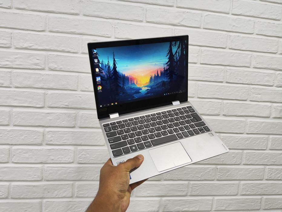 Ультрабук Lenovo Yoga 720