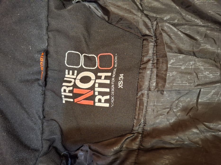 True Nort дамско зимно ски сноуборд яке XS размер