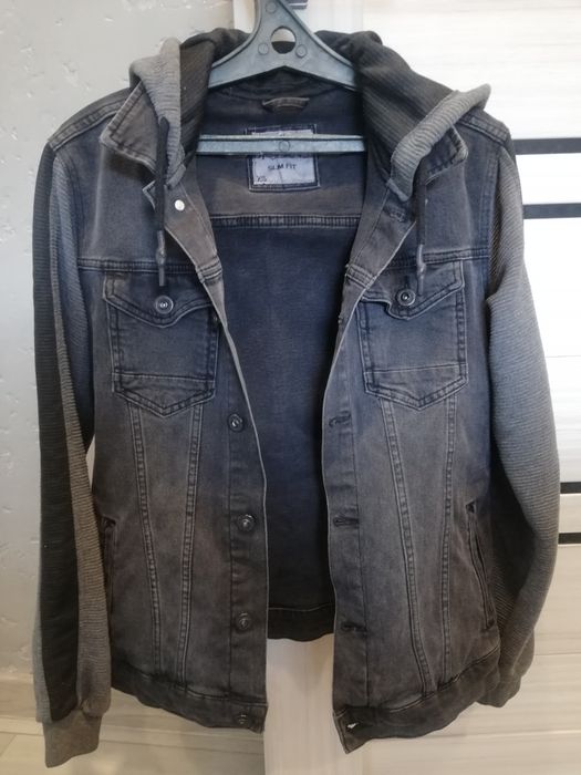 Джинсовая куртка-байка.