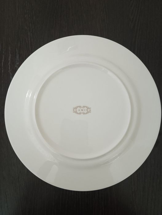 Продам новый набор тарелок Elamina