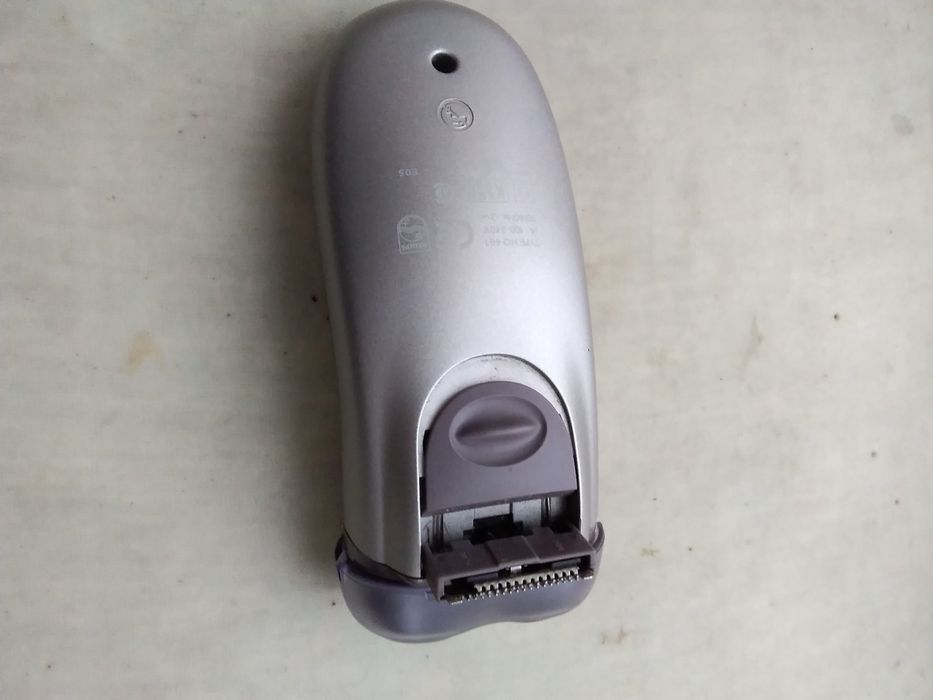 Aparat de ras Philips