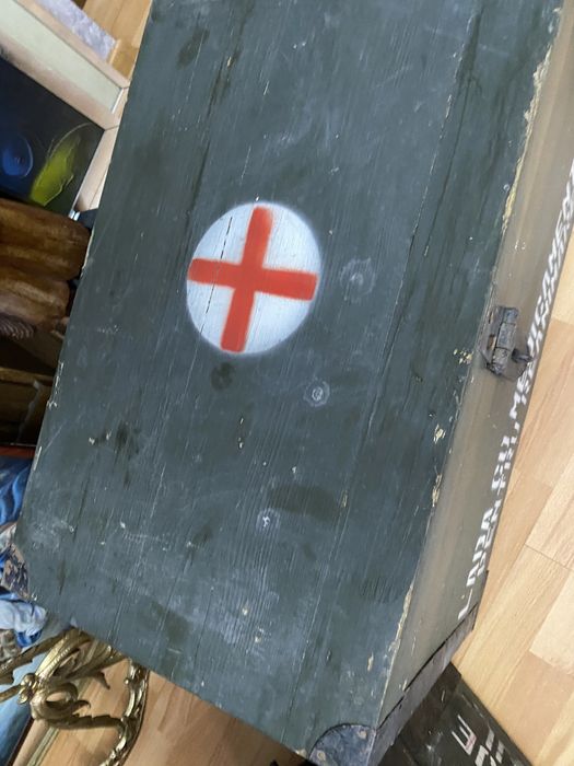 Lazi cutii cufere lemn