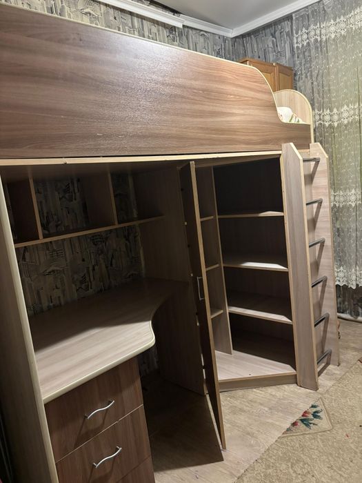 Кровать детская  с