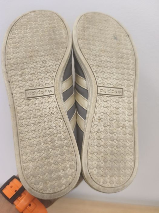 Adidas Neo 36 (22cm)