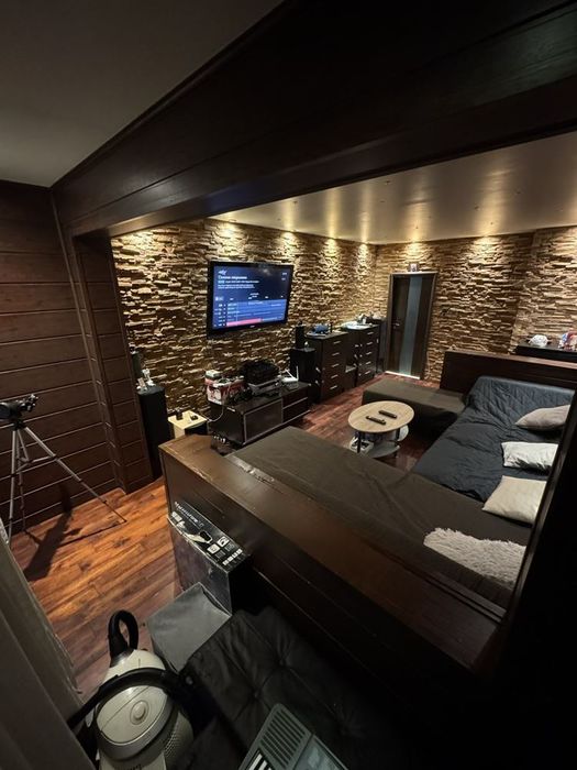 Четиристаен апартамент в ж.к. Дървеница! Напълно обзаведен!