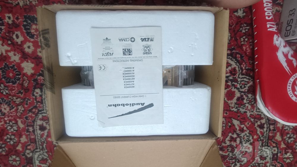 Продаются 2 усилителя Audiobahn A235HCX