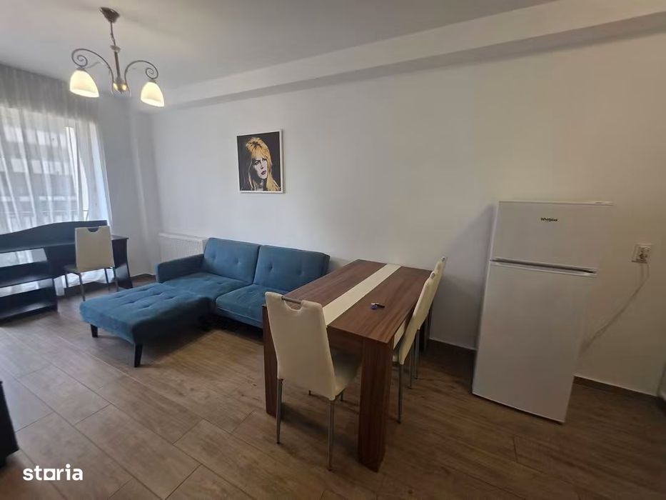 Inchiriez 2 camere tip studio cu parcare langa Coresi