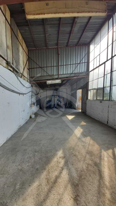 Индустриална сграда в Царацово 38174