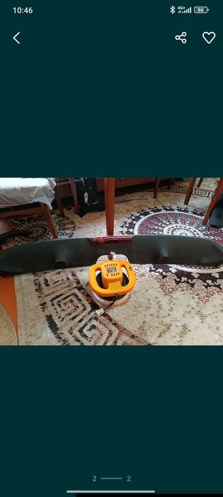 Спойлер на крышу багажника