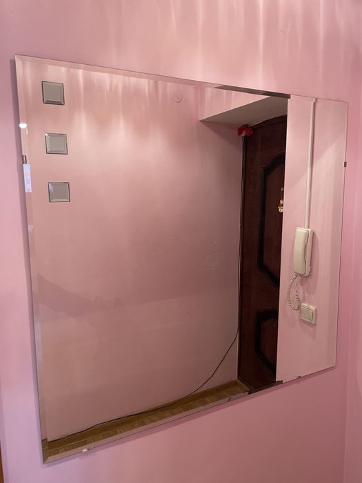 Продам зеркало.