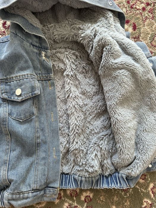 Продаю детские вещи