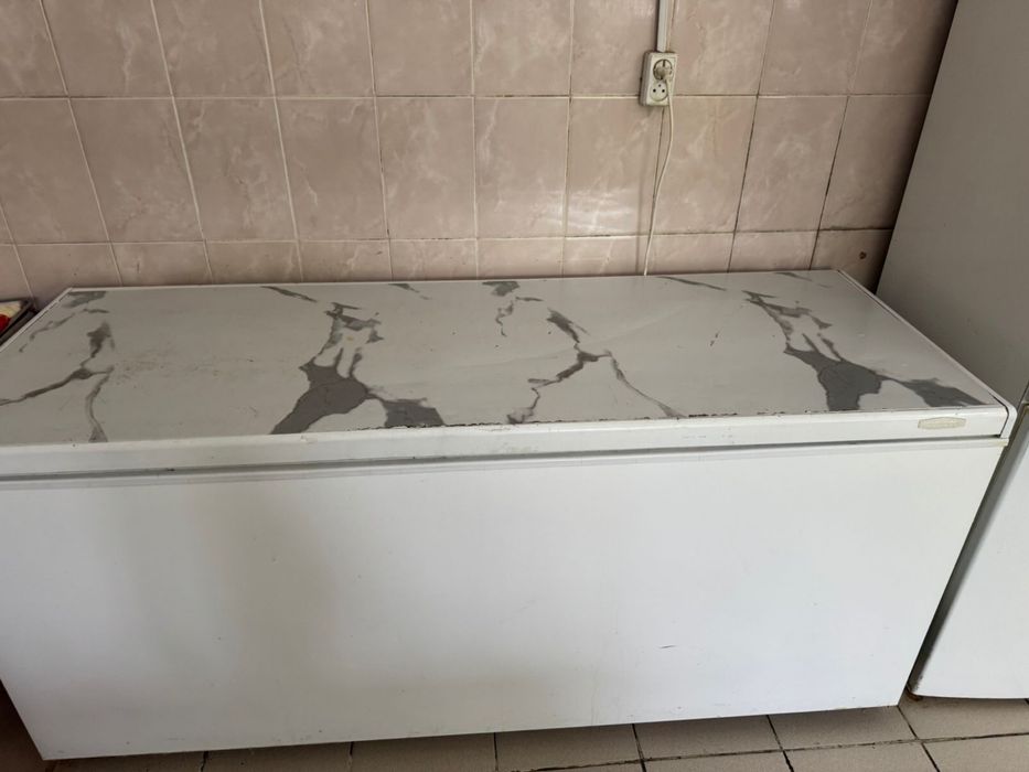 Продается морозильник