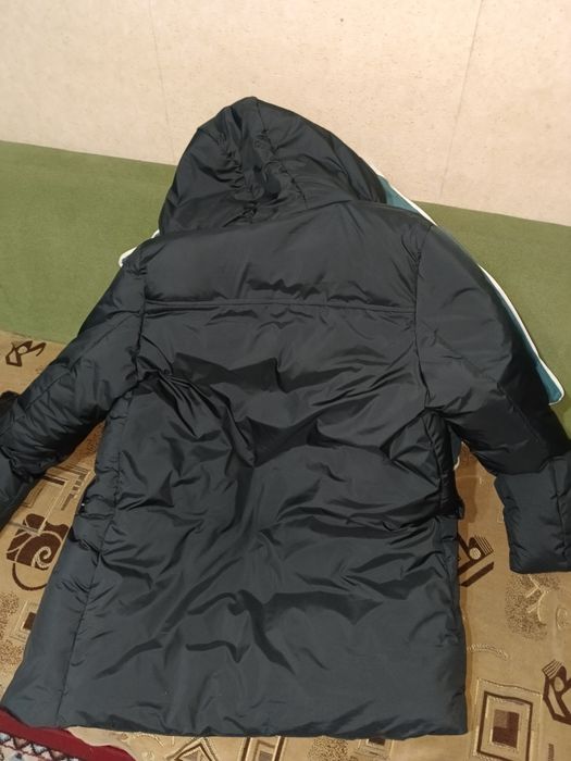 Продам зимнюю куртку