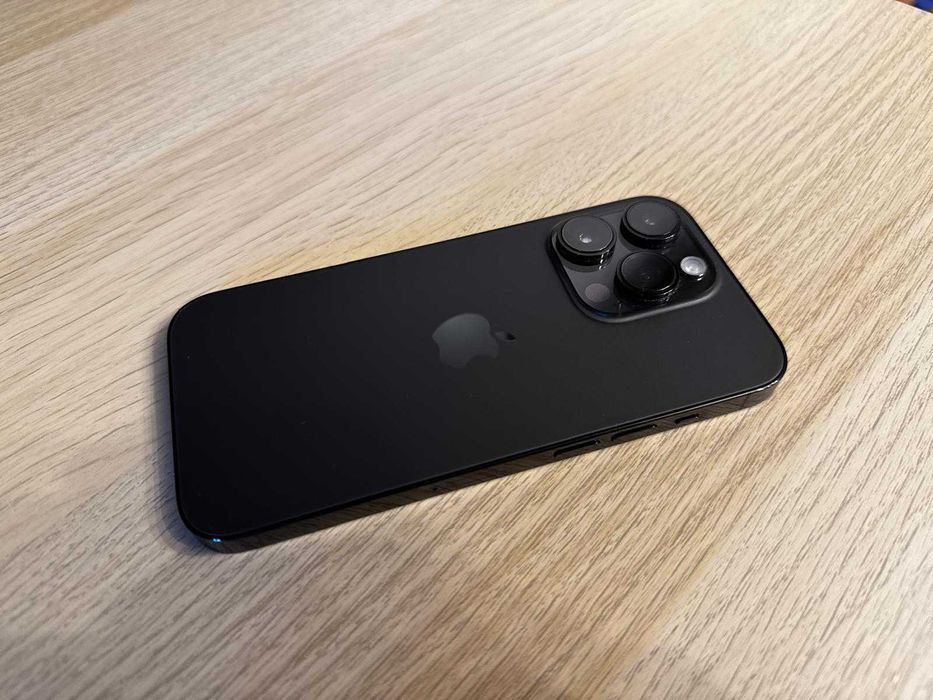 Apple iPhone 14 Pro 128 GB, intr-o stare foarte buna, fara zgarieturi, liber de retea