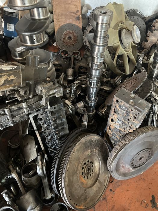 Коленвалл поршень шатун