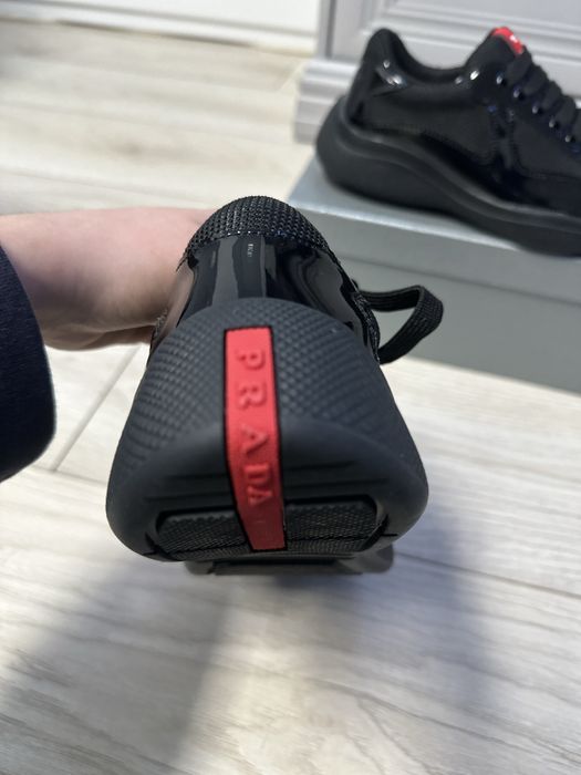 prada cups 36.             .