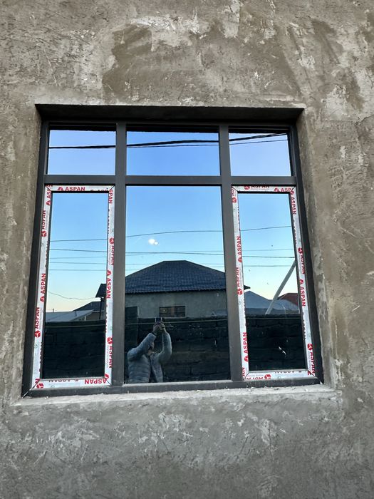 Пластик есік терезе витраждар